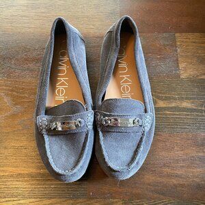 Calvin Klein Moccasin Loafers Suede Size 7M Gray with Silver Logo